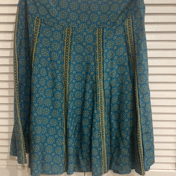 ALFANI Teal Silk skirt - Picture 2 of 4